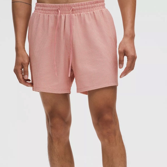 Lululemon Textured Swim Short 7